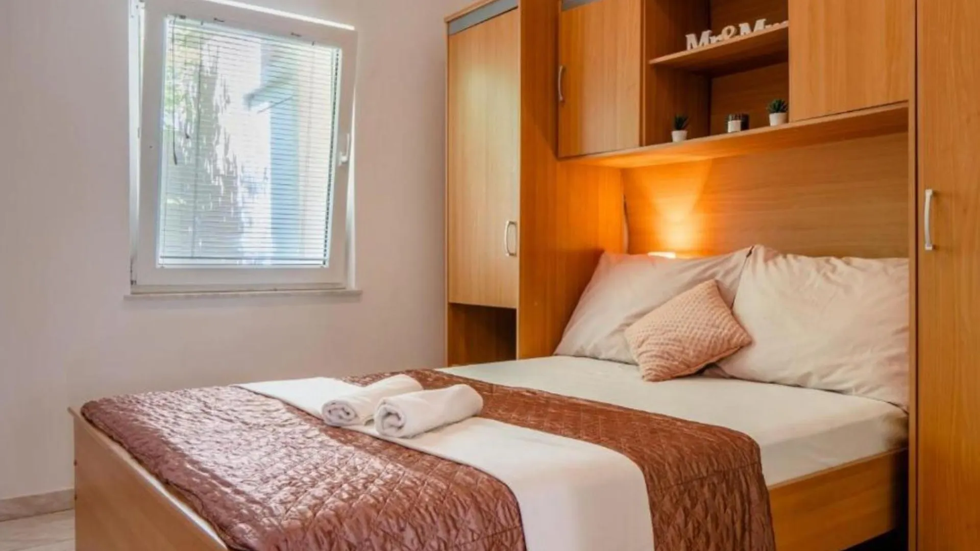 ויר Lecek Cozy Apartments